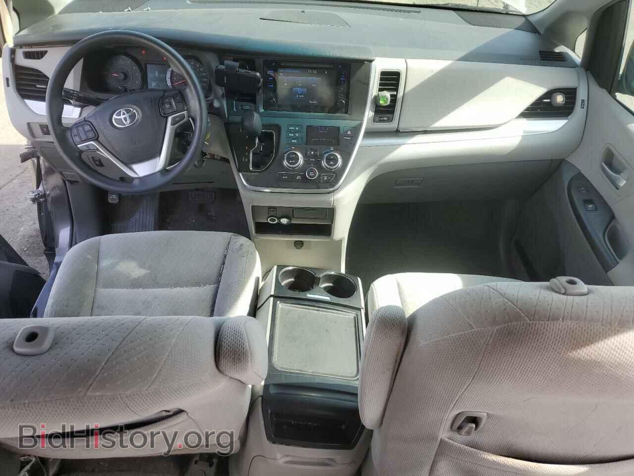 2017 TOYOTA All Models - VIN: 5TDKZ3DCXHS875745 - Фото 8