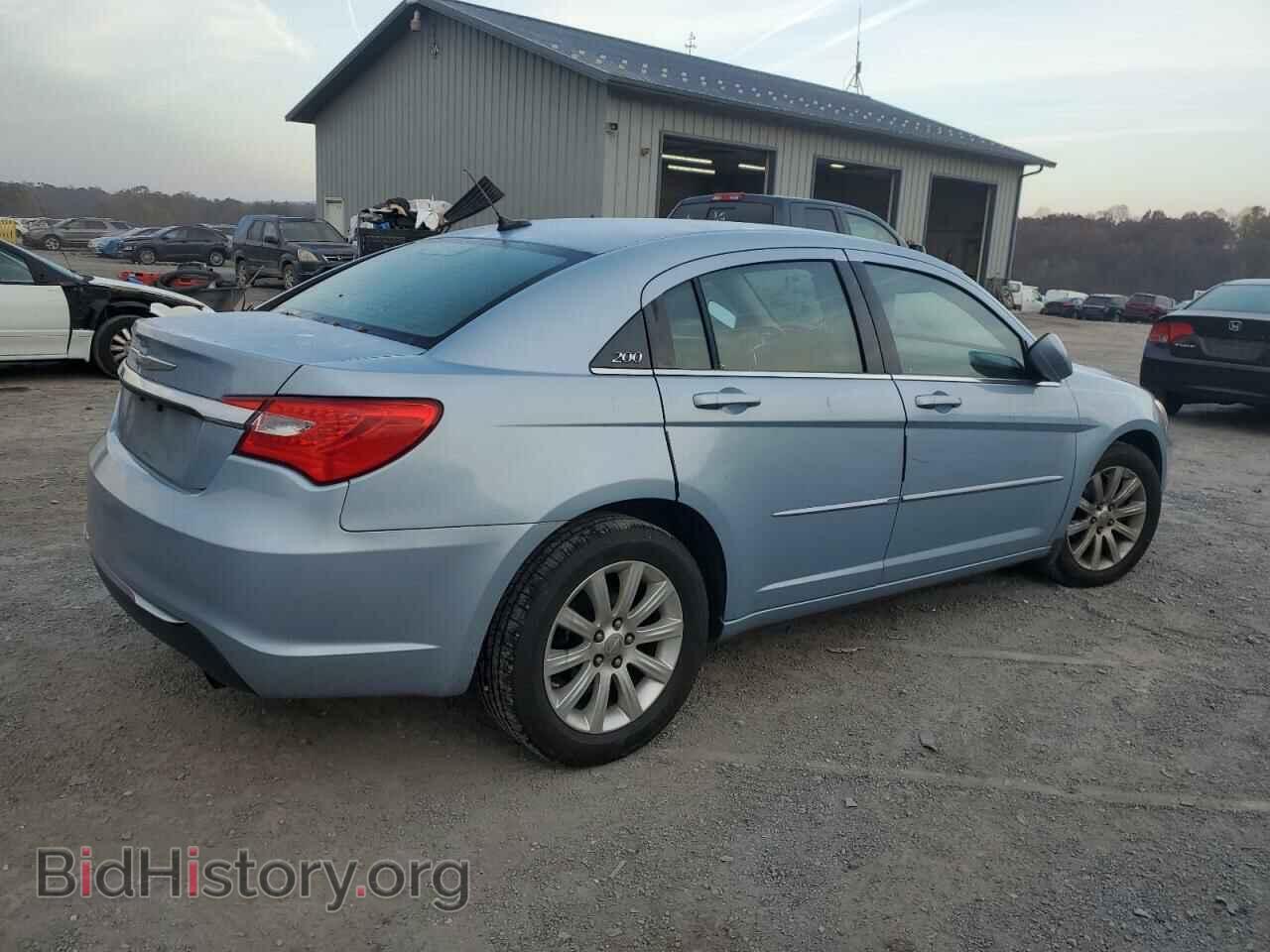 2013 CHRYSLER 200 - VIN: 1C3CCBBB1DN557530 - Фото 3