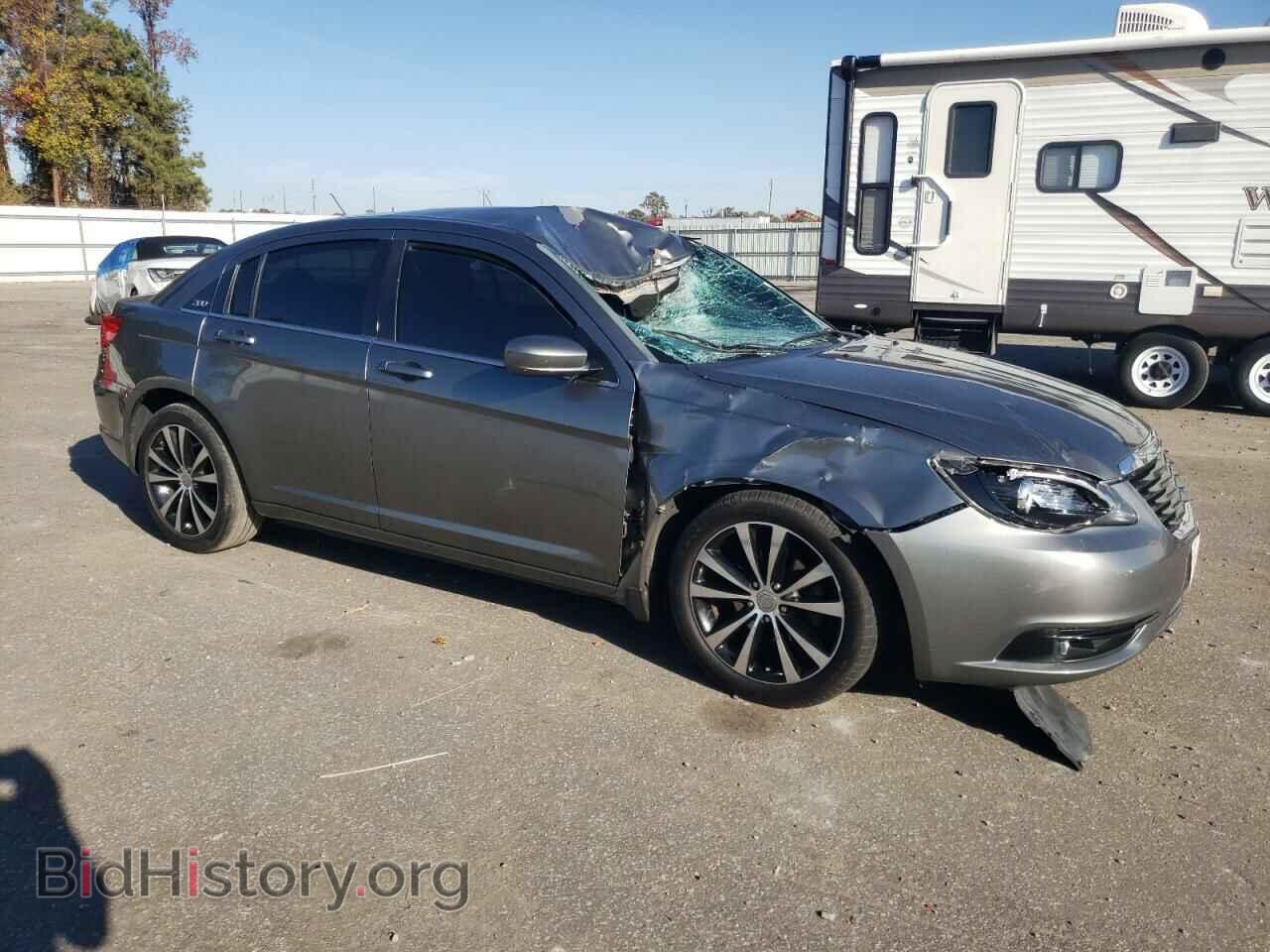 2013 CHRYSLER 200 - VIN: 1C3CCBCG0DN506997 - Фото 4