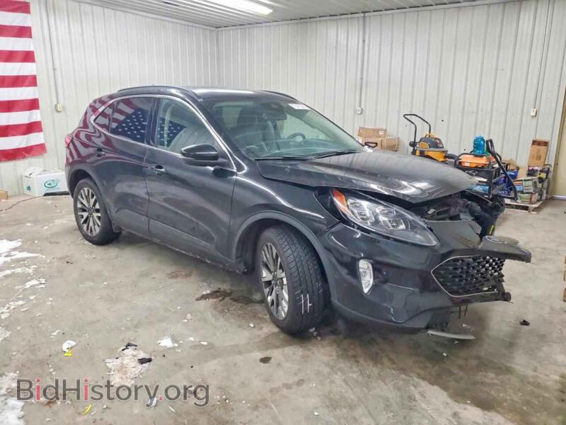 2020 Ford ESCAPE (VIN 1FMCU9J93LUC18381) — photo 4 of 15