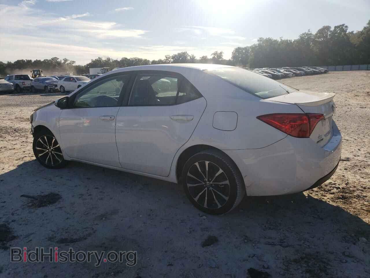 2017 TOYOTA COROLLA - VIN: 5YFBURHE5HP596807 - Фото 2