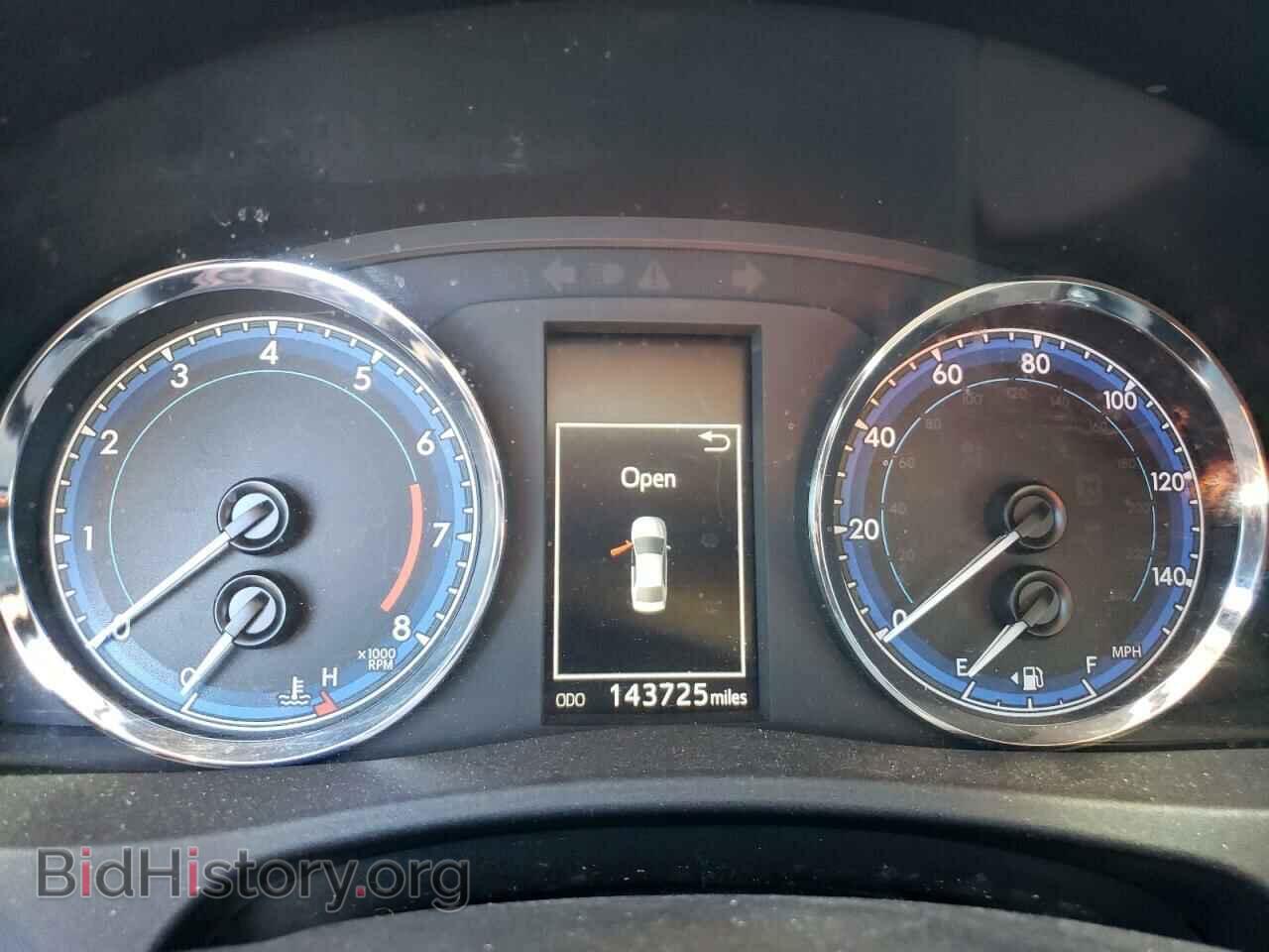2017 TOYOTA COROLLA - VIN: 2T1BURHE2HC848190 - Фото 9