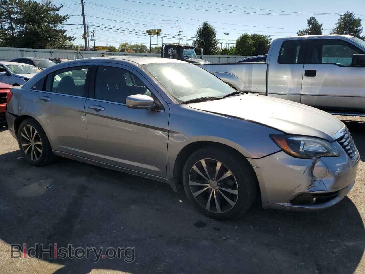 2013 CHRYSLER 200 - VIN: 1C3CCBCG4DN676800 - Фото 4