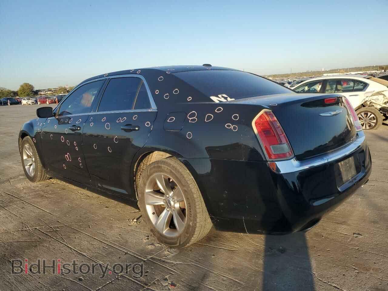 2013 CHRYSLER 300 - VIN: 2C3CCAAG0DH532845 - Фото 2