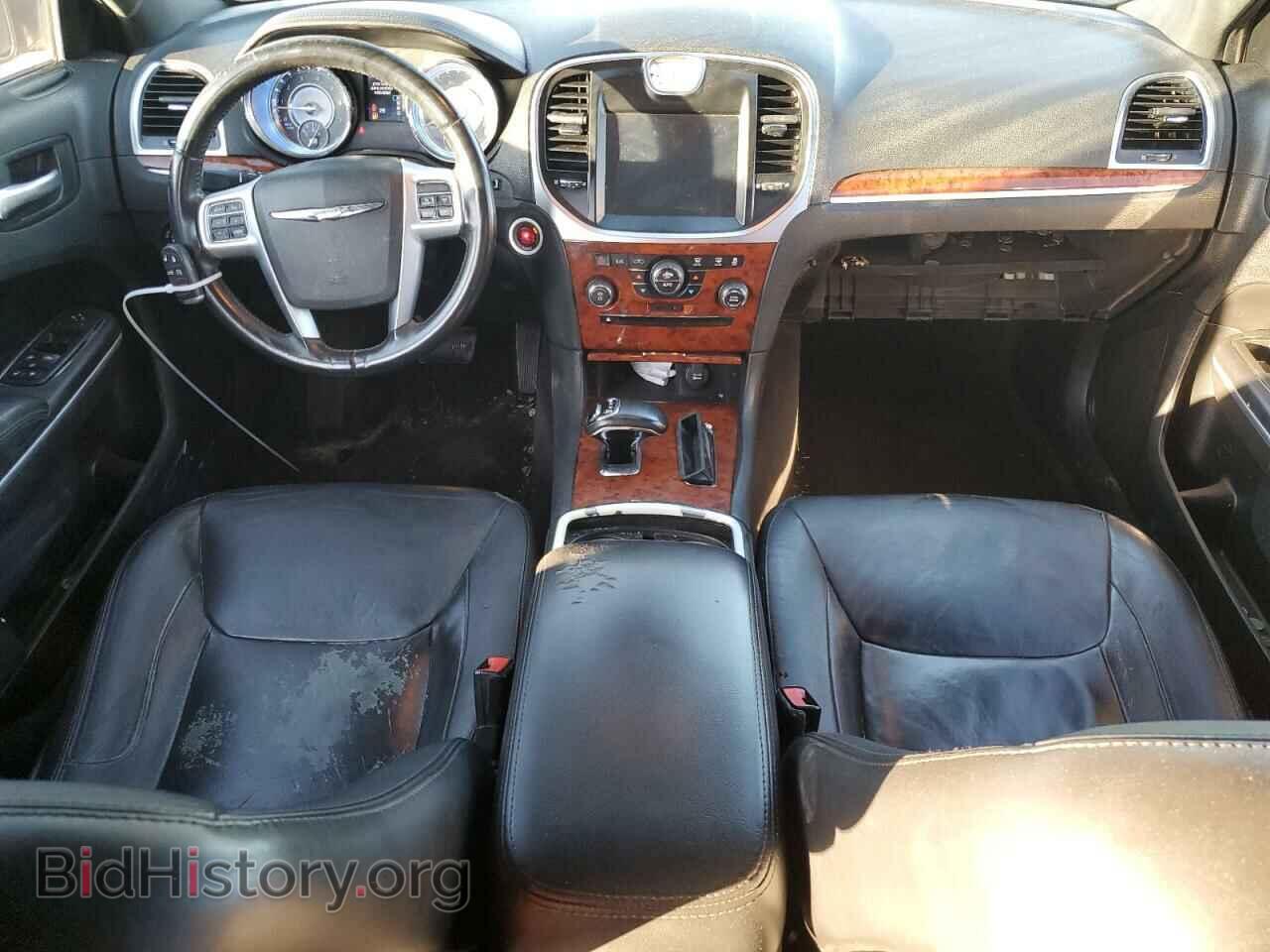 2013 CHRYSLER 300 - VIN: 2C3CCAAG0DH532845 - Фото 8