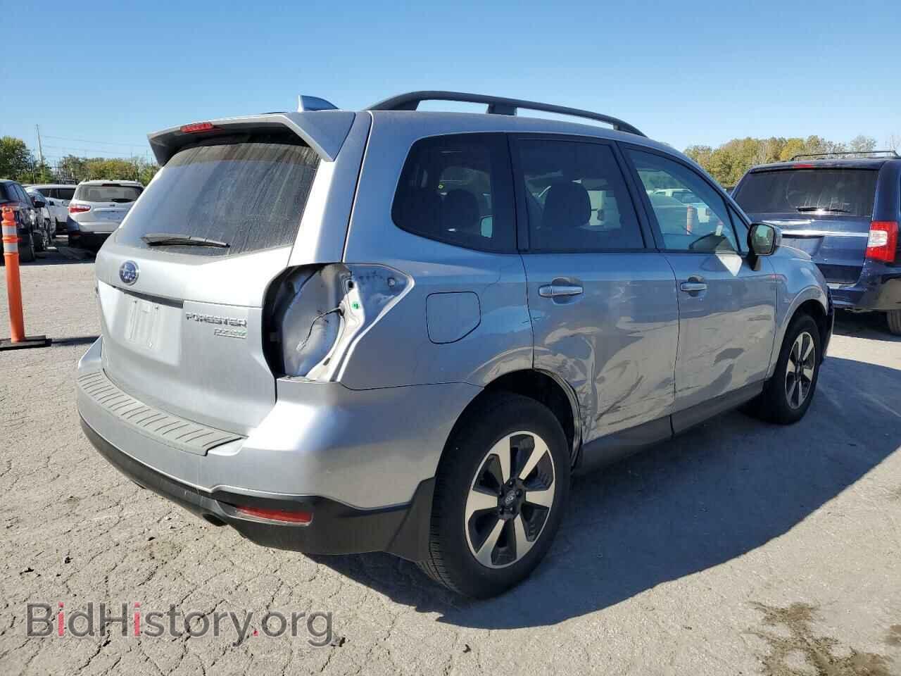 2017 SUBARU FORESTER - VIN: JF2SJAGC6HH474612 - Фото 3