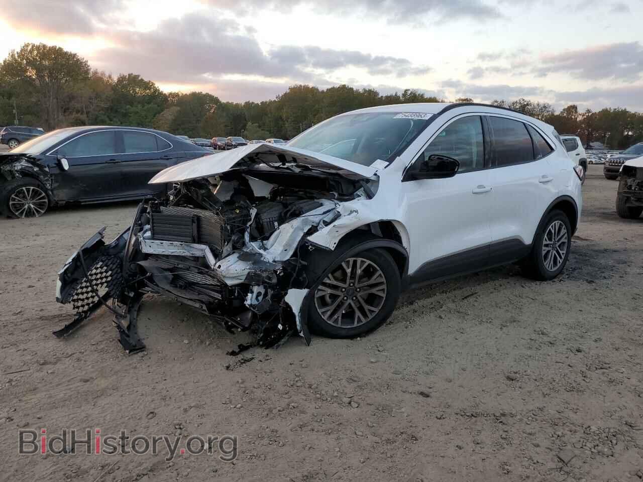Photo 1FMCU0H67MUB34492 - FORD ESCAPE 2021