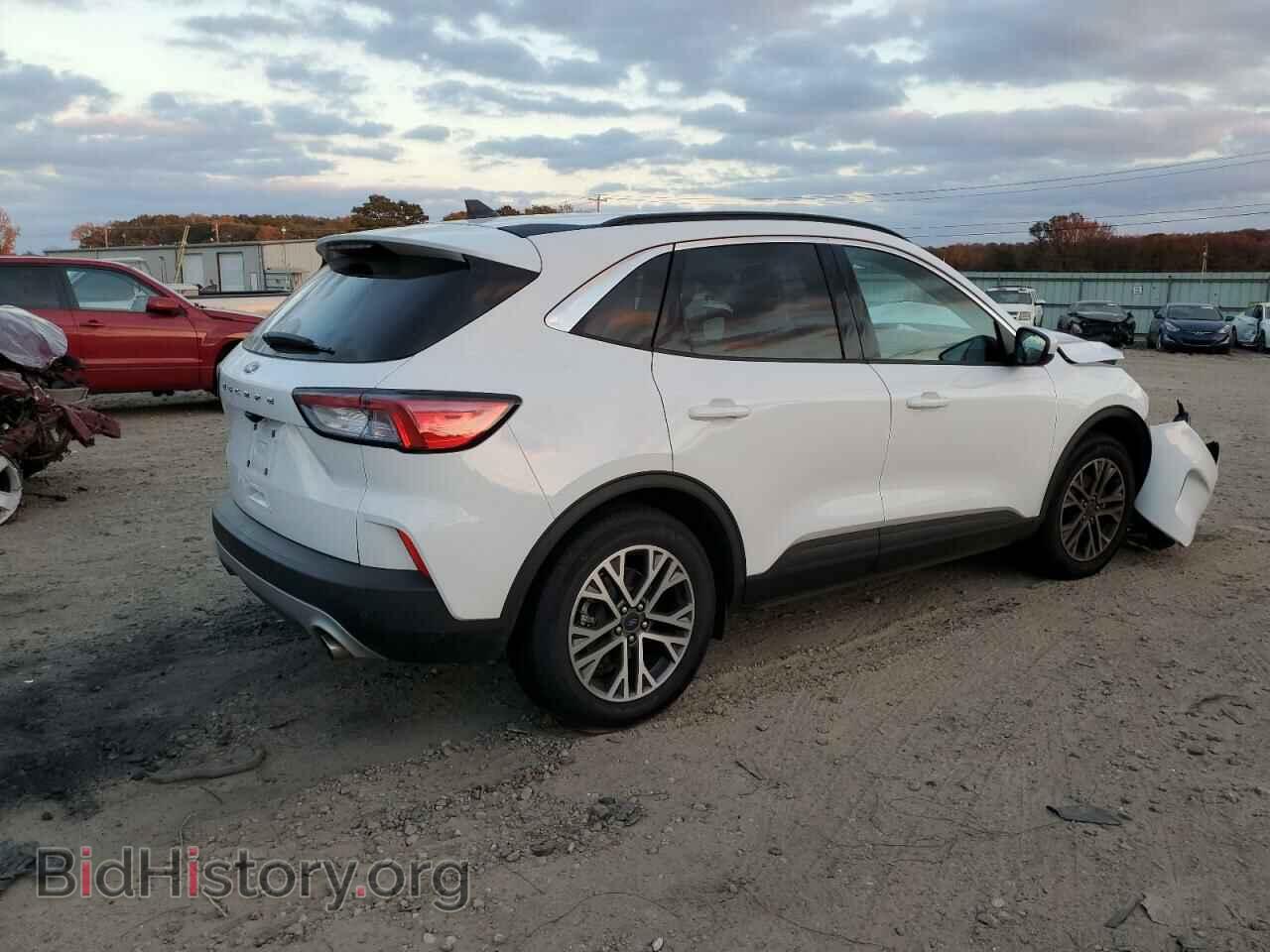 2021 FORD ESCAPE - VIN: 1FMCU0H67MUB34492 - Фото 3