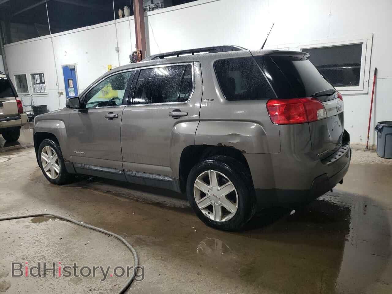 2011 GMC TERRAIN - VIN: 2CTFLTEC3B6258663 - Photo 2