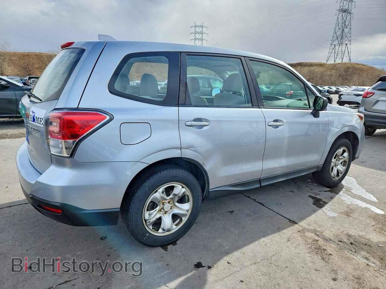 2017 SUBARU FORESTER - VIN: JF2SJAAC6HH554551 - Фото 3