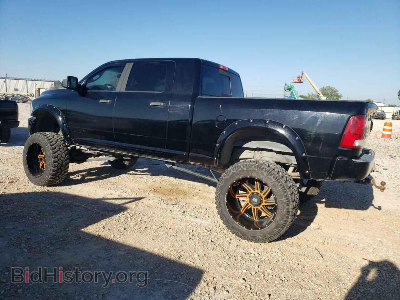 2011 DODGE All Models - VIN: 3D7UT2HL1BG511658 - Фото 2