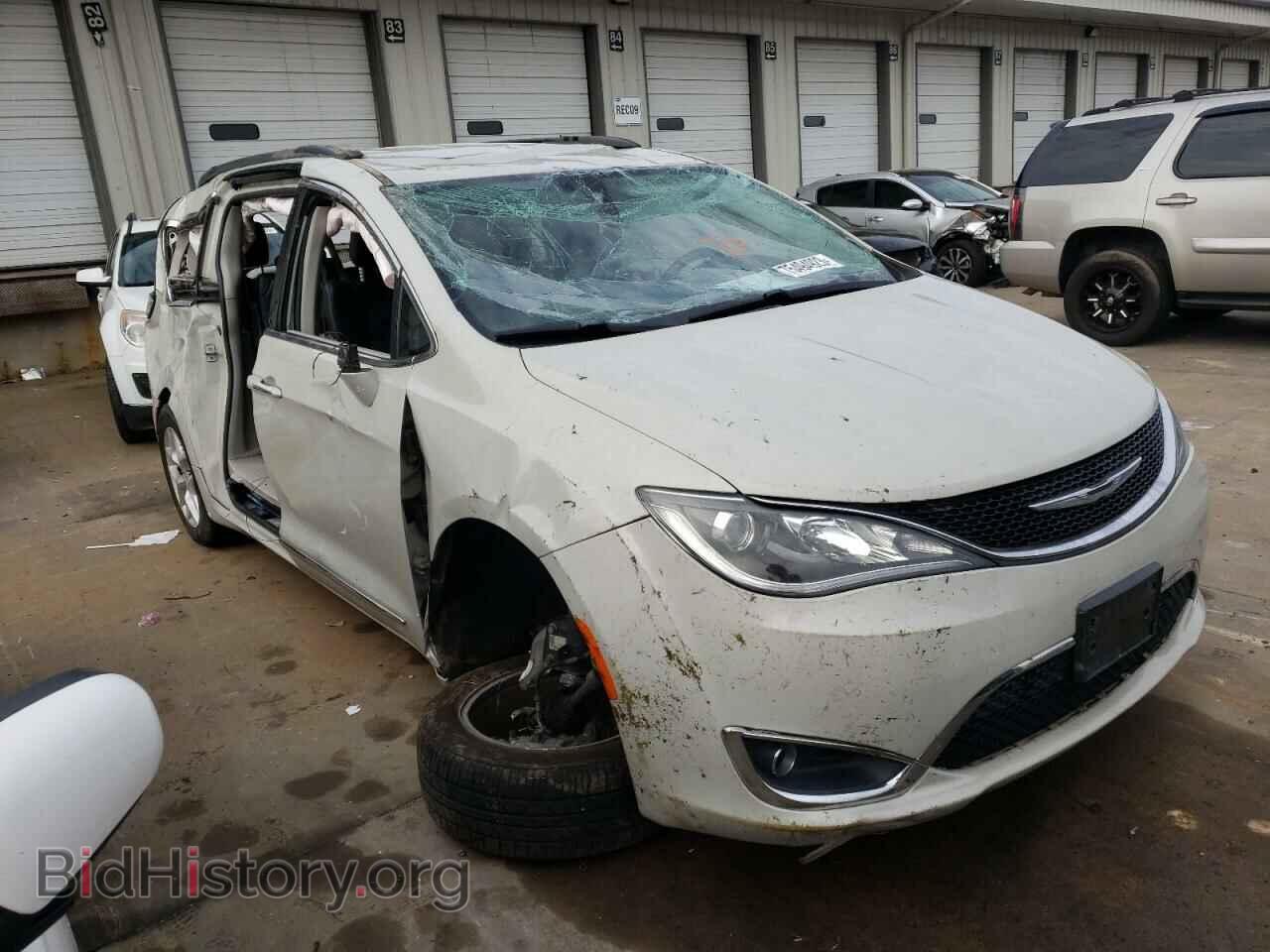 2017 CHRYSLER PACIFICA - VIN: 2C4RC1BG8HR628646 - Фото 4