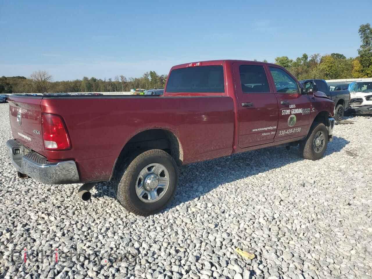 2014 RAM All Models - VIN: 3C6UR5HL3EG145594 - Photo 3