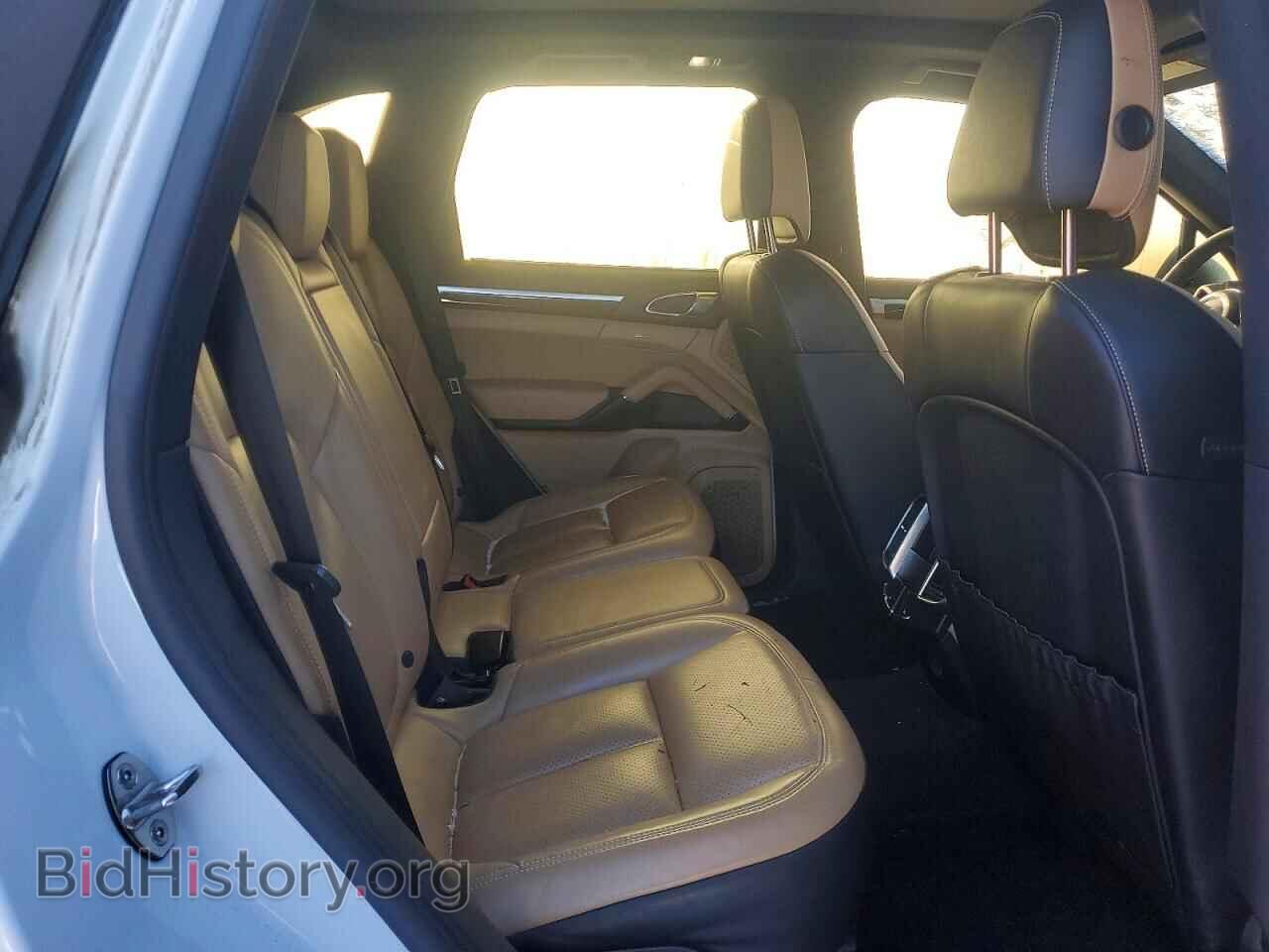 2018 PORSCHE CAYENNE - VIN: WP1AA2A27JKA04306 - Фото 10