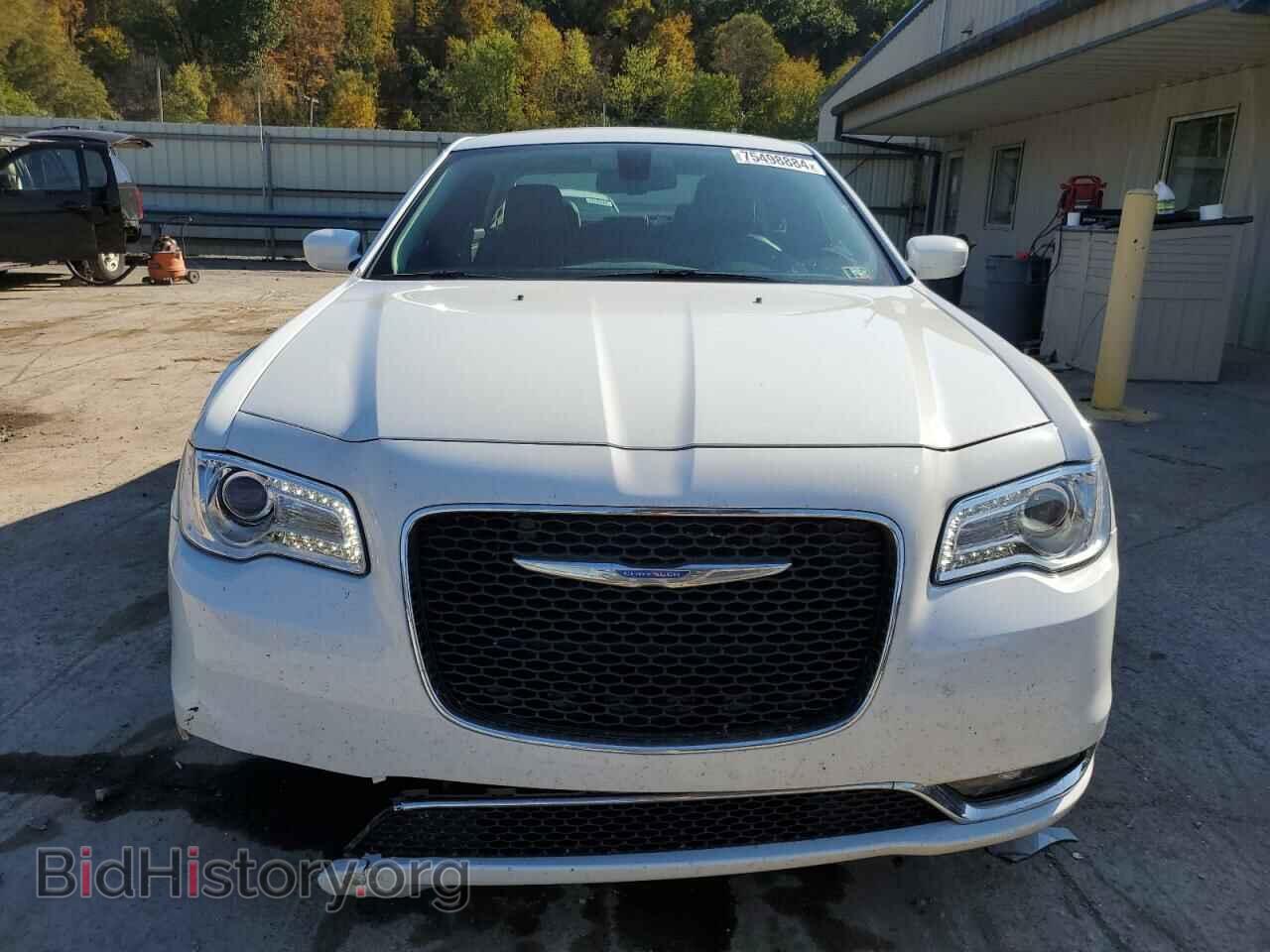 2017 CHRYSLER 300 - VIN: 2C3CCARG1HH647996 - Фото 5