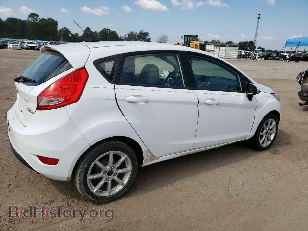 2013 FORD FIESTA - VIN: 3FADP4EJ8DM114147 - Фото 3