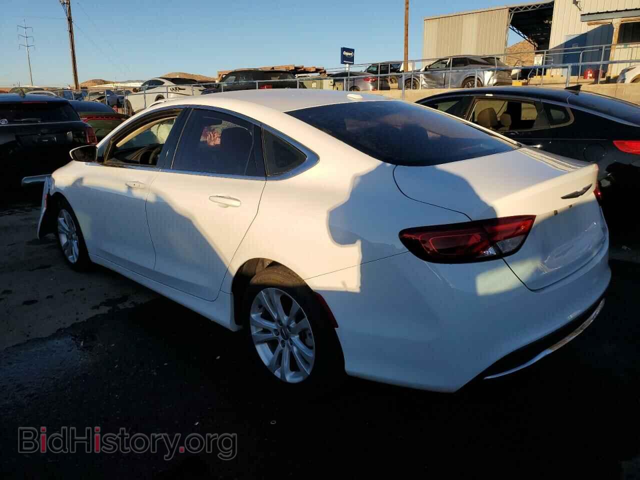 2015 CHRYSLER 200 - VIN: 1C3CCCAB4FN591956 - Фото 2