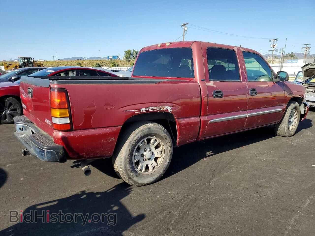 2005 GMC SIERRA - VIN: 2GTEC13T751141653 - Фото 3