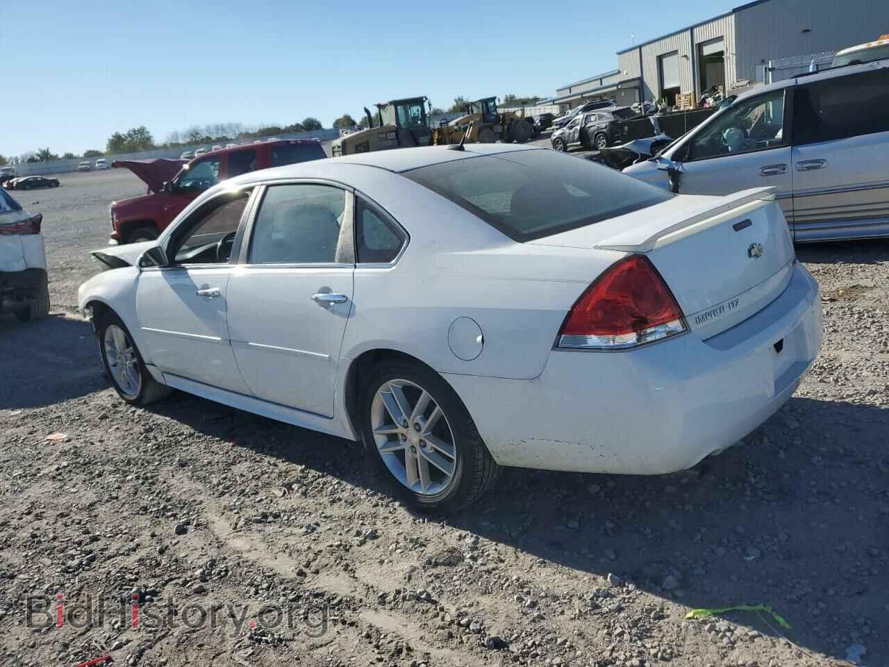 2012 CHEVROLET IMPALA - VIN: 2G1WC5E32C1311898 - Фото 2