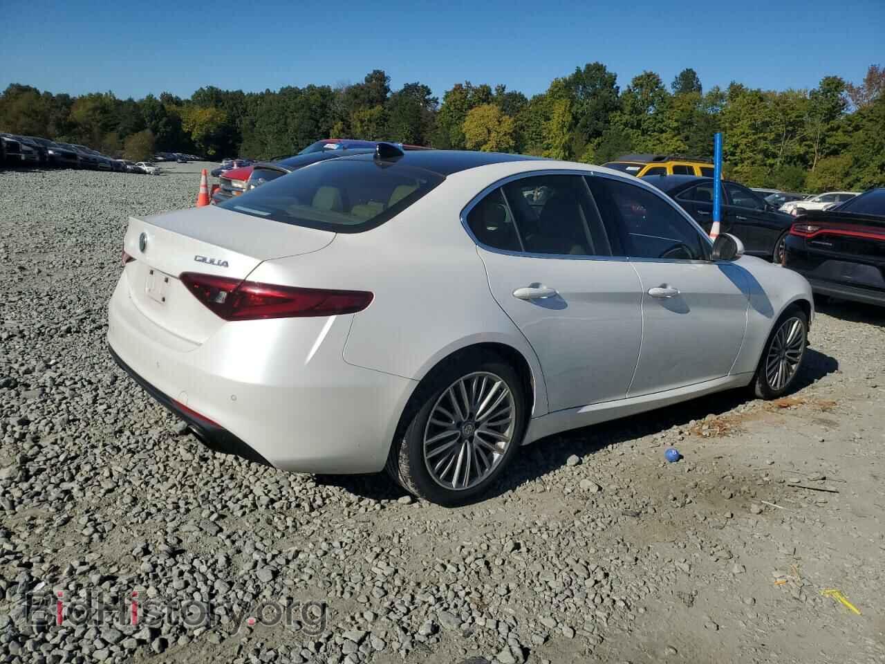2017 ALFA ROMEO GIULIA - VIN: ZARFAECNXH7560709 - Фото 3