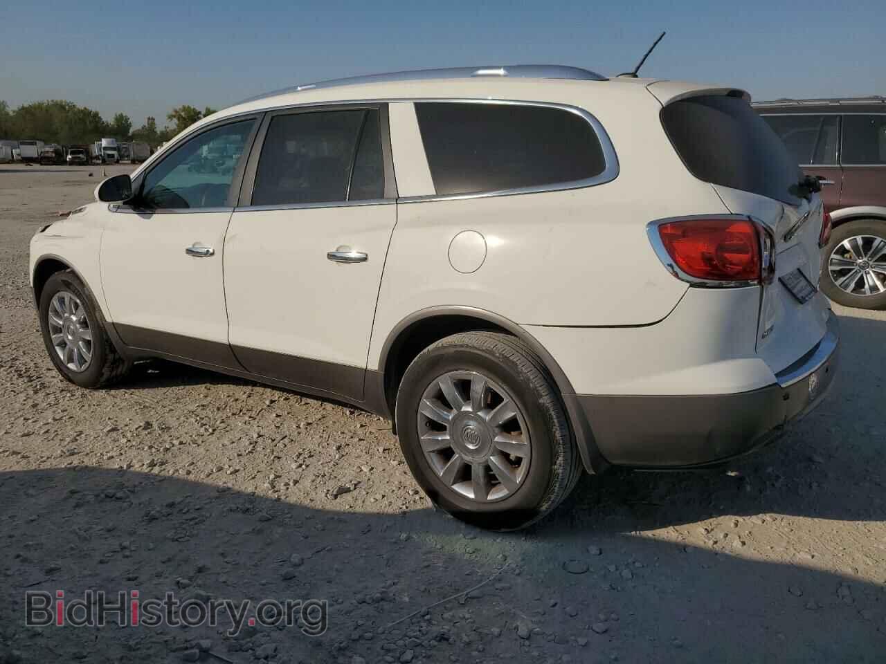 2012 BUICK ENCLAVE - VIN: 5GAKRCED2CJ263750 - Photo 2