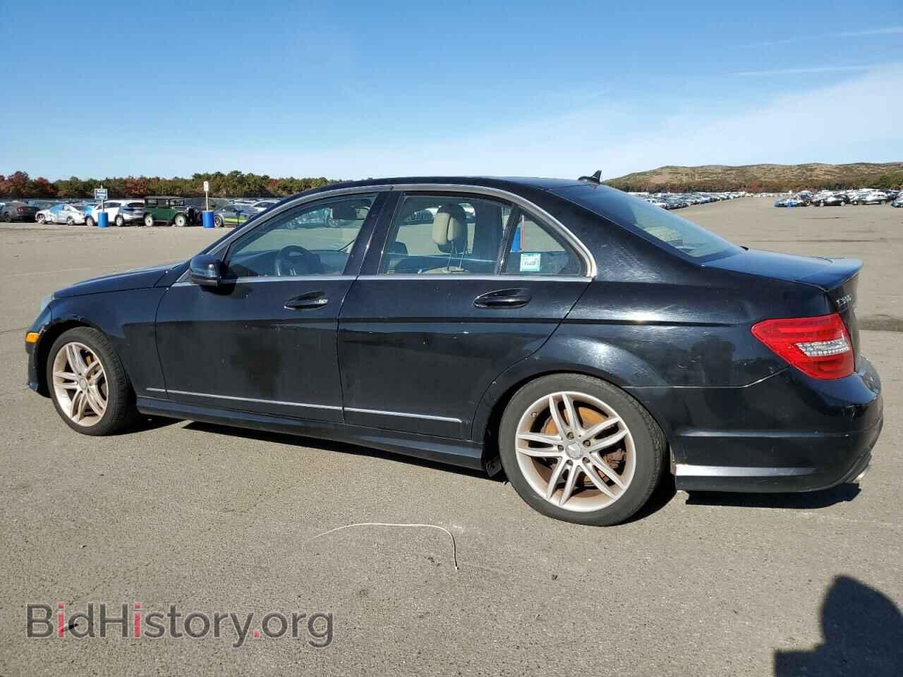 2012 MERCEDES-BENZ C-CLASS - VIN: WDDGF8BB2CR230705 - Фото 2