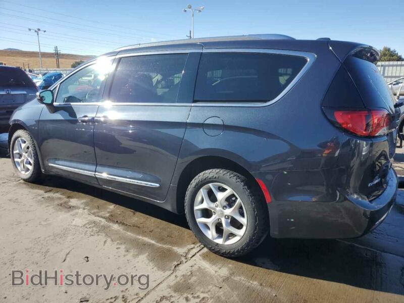 2020 Chrysler PACIFICA (VIN 2C4RC1GG9LR135107) — фото 2 из 14