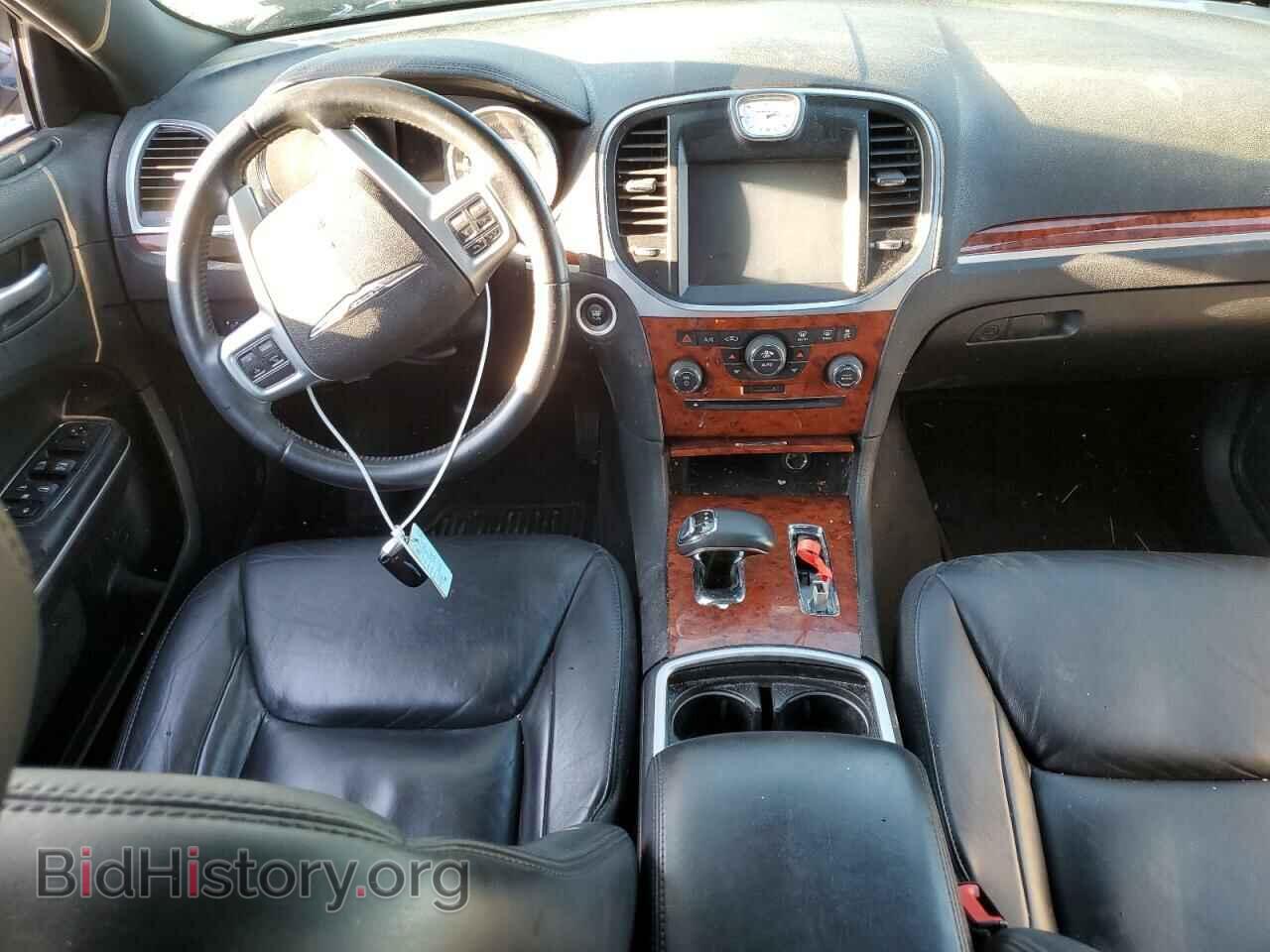 2014 CHRYSLER 300 - VIN: 2C3CCARG1EH261736 - Фото 8