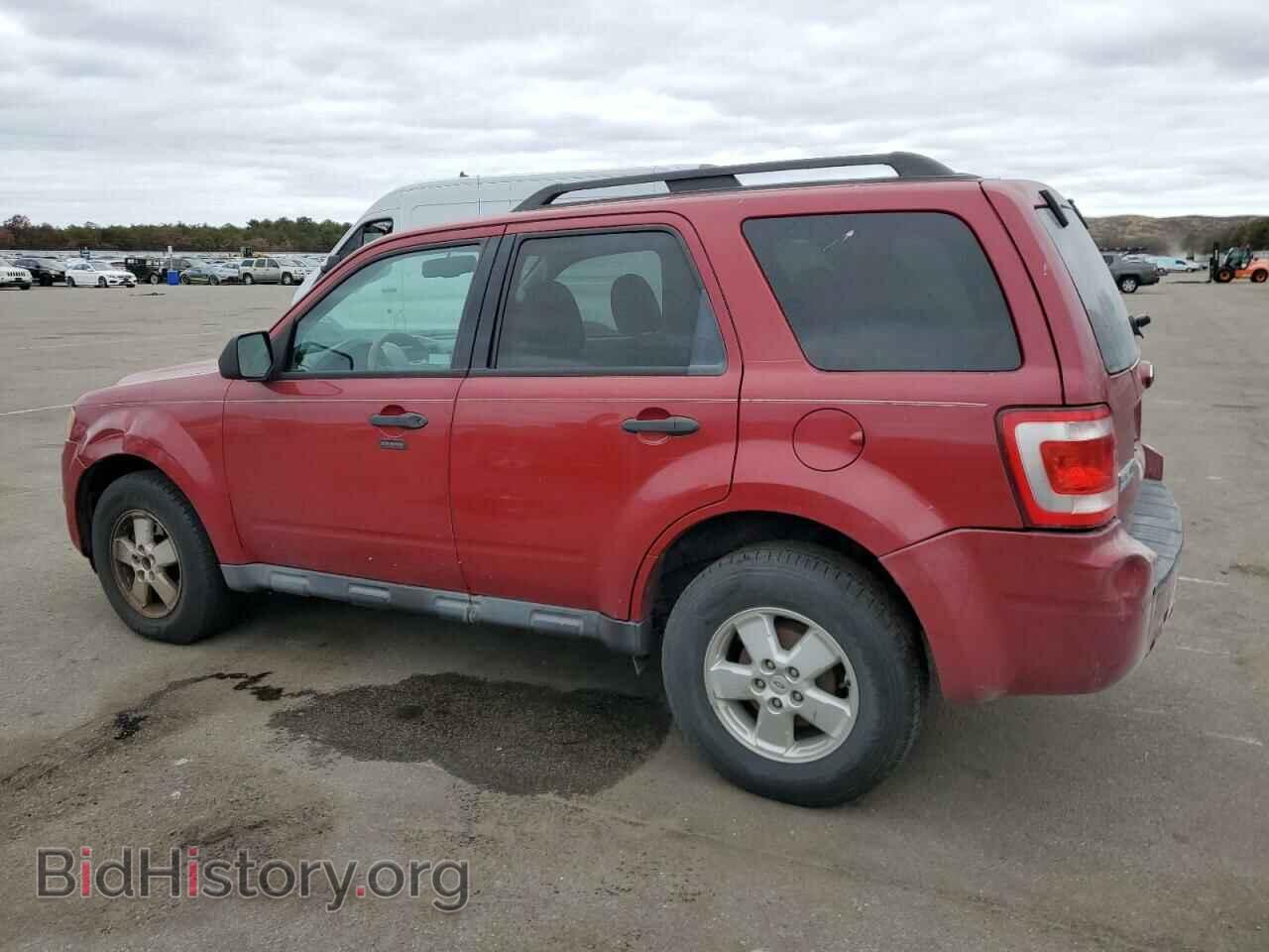 2010 FORD ESCAPE - VIN: 1FMCU0D78AKD12349 - Фото 2