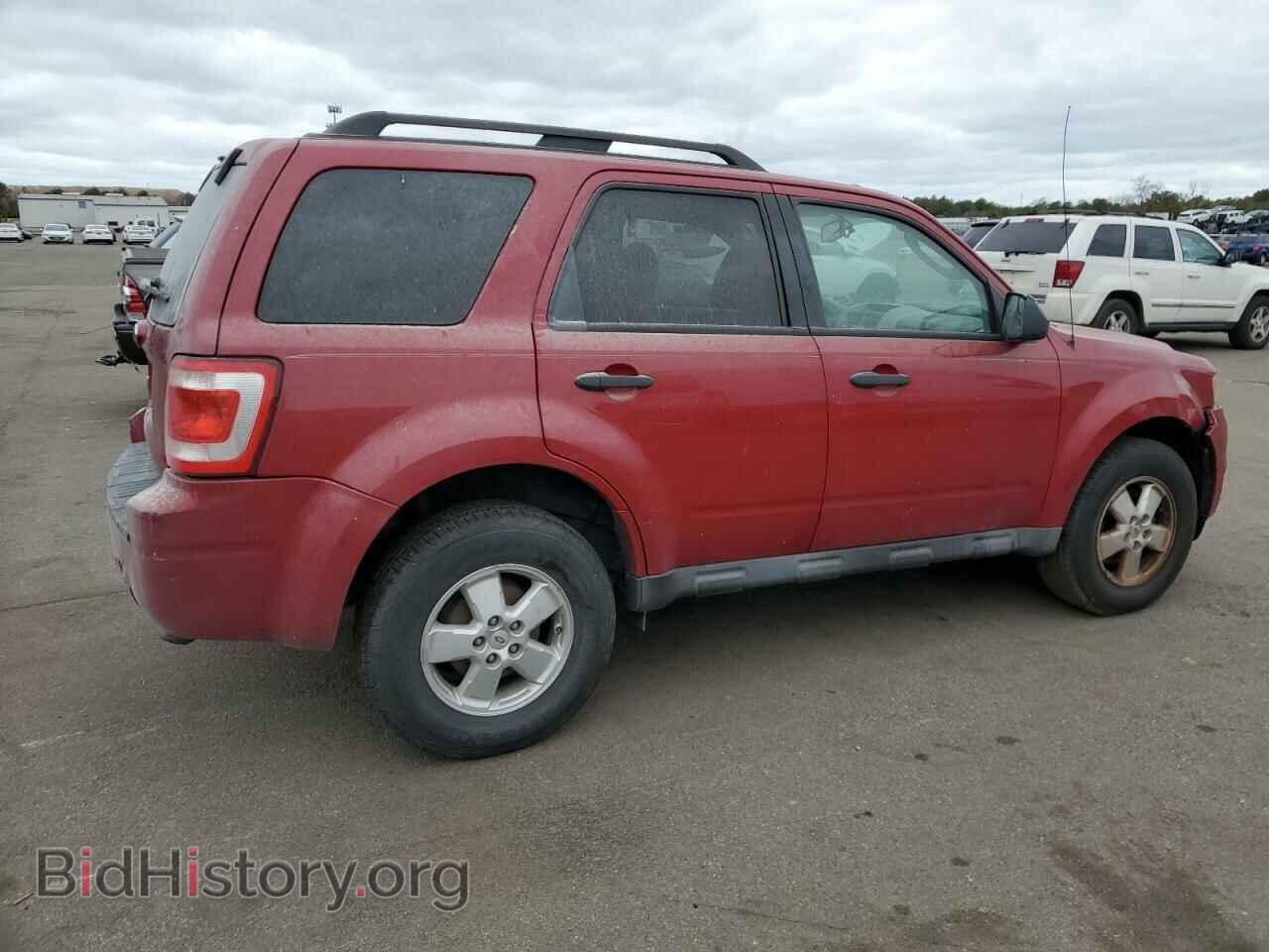 2010 FORD ESCAPE - VIN: 1FMCU0D78AKD12349 - Фото 3