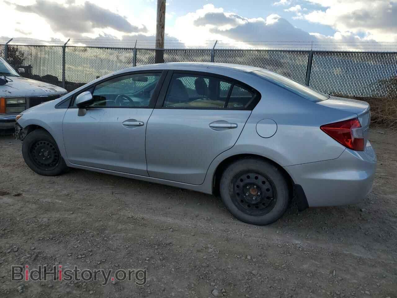 2012 HONDA CIVIC - VIN: 2HGFB2F81CH600122 - Фото 2