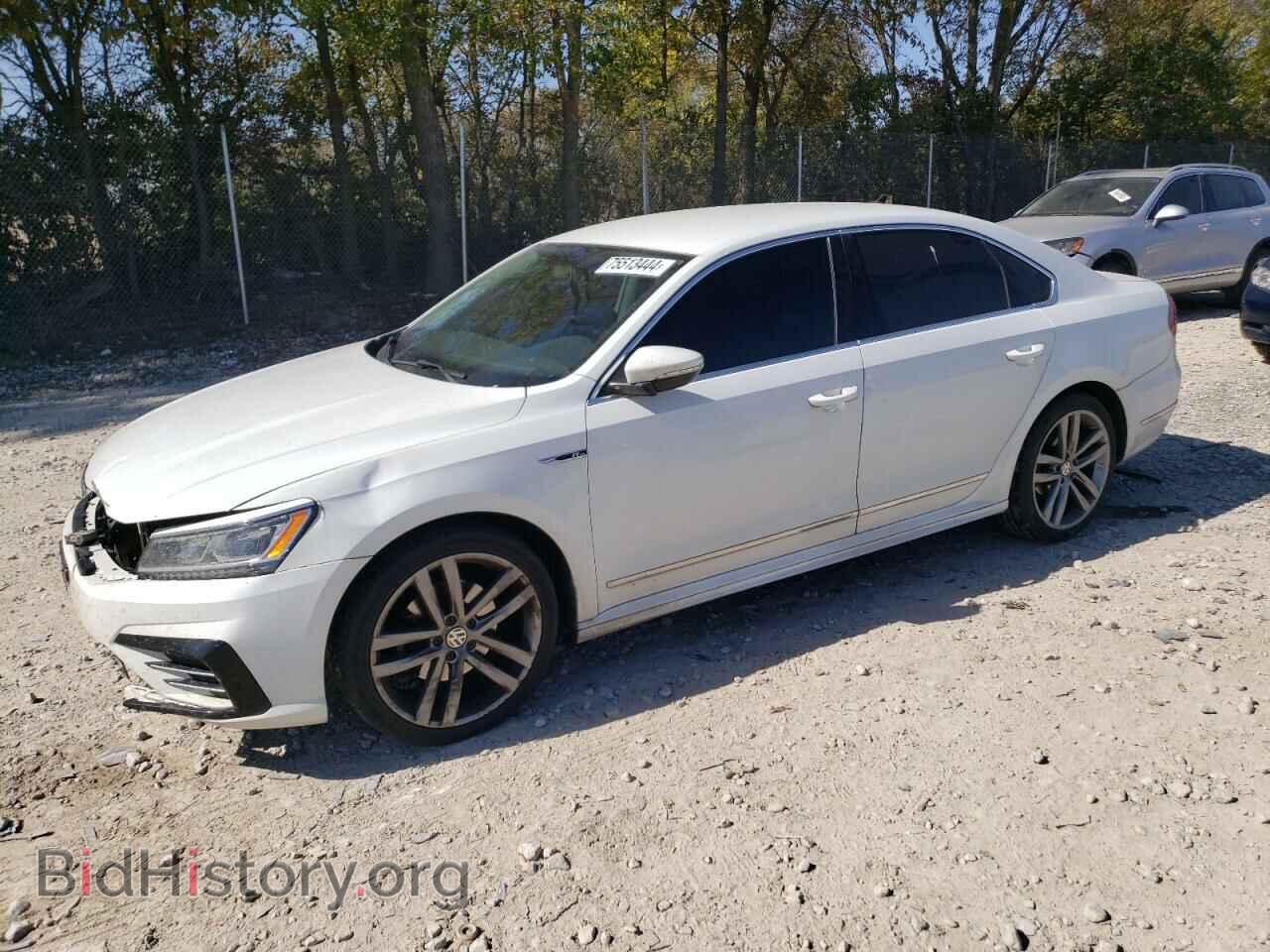 Photo 1VWDT7A31HC069393 - VOLKSWAGEN PASSAT 2017