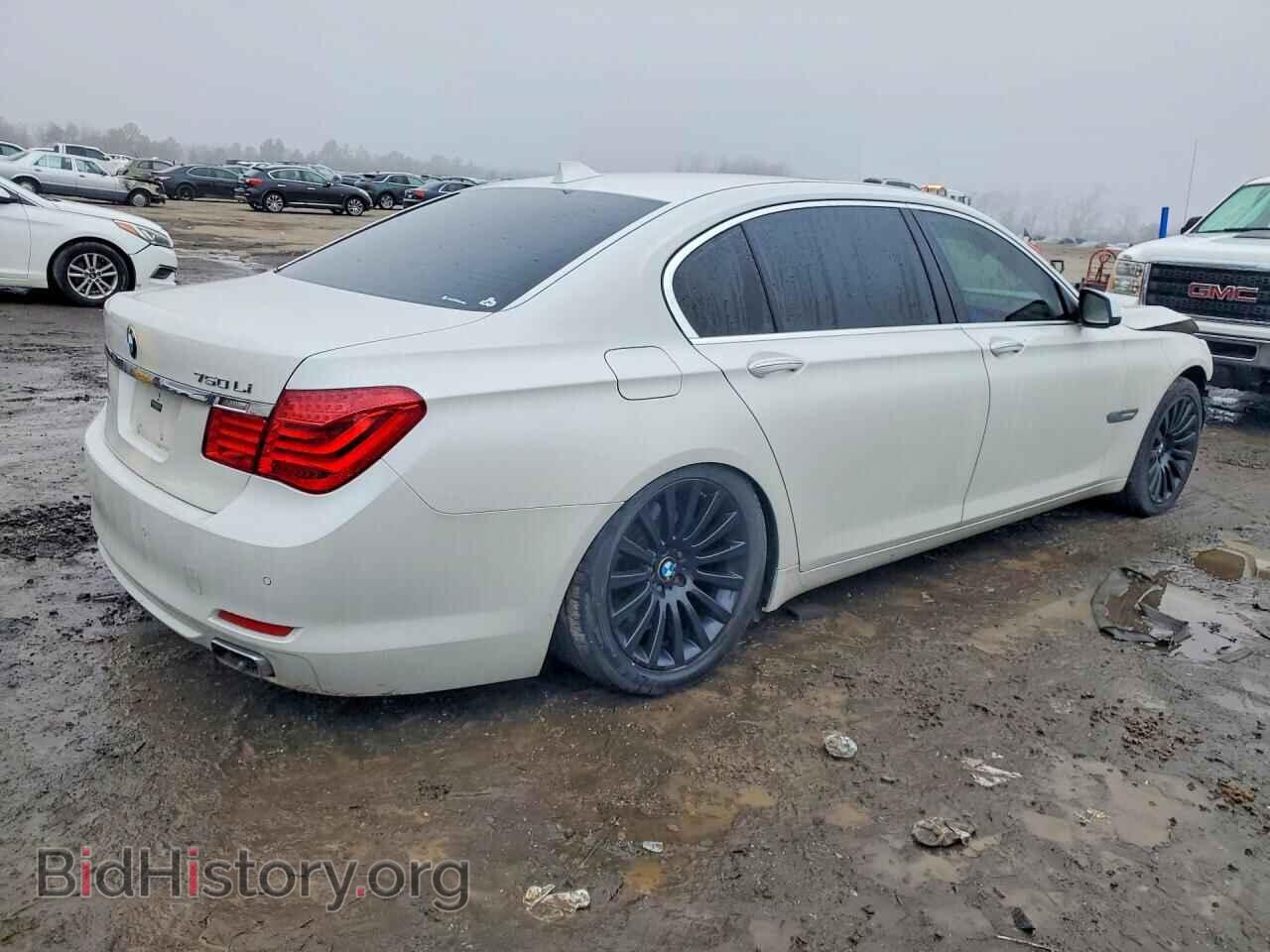 2012 BMW 7 SERIES - VIN: WBAKB8C50CDW84700 - Фото 3