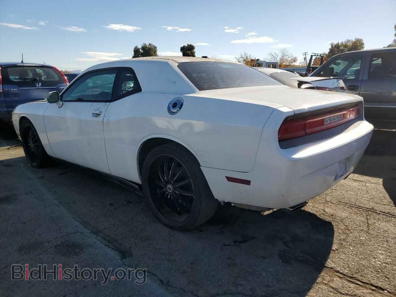 2012 DODGE CHALLENGER - VIN: 2C3CDYAG8CH118216 - Photo 2