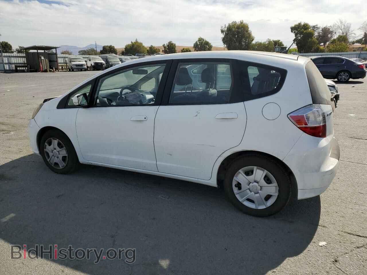 2013 HONDA FIT - VIN: JHMGE8H35DC065314 - Фото 2
