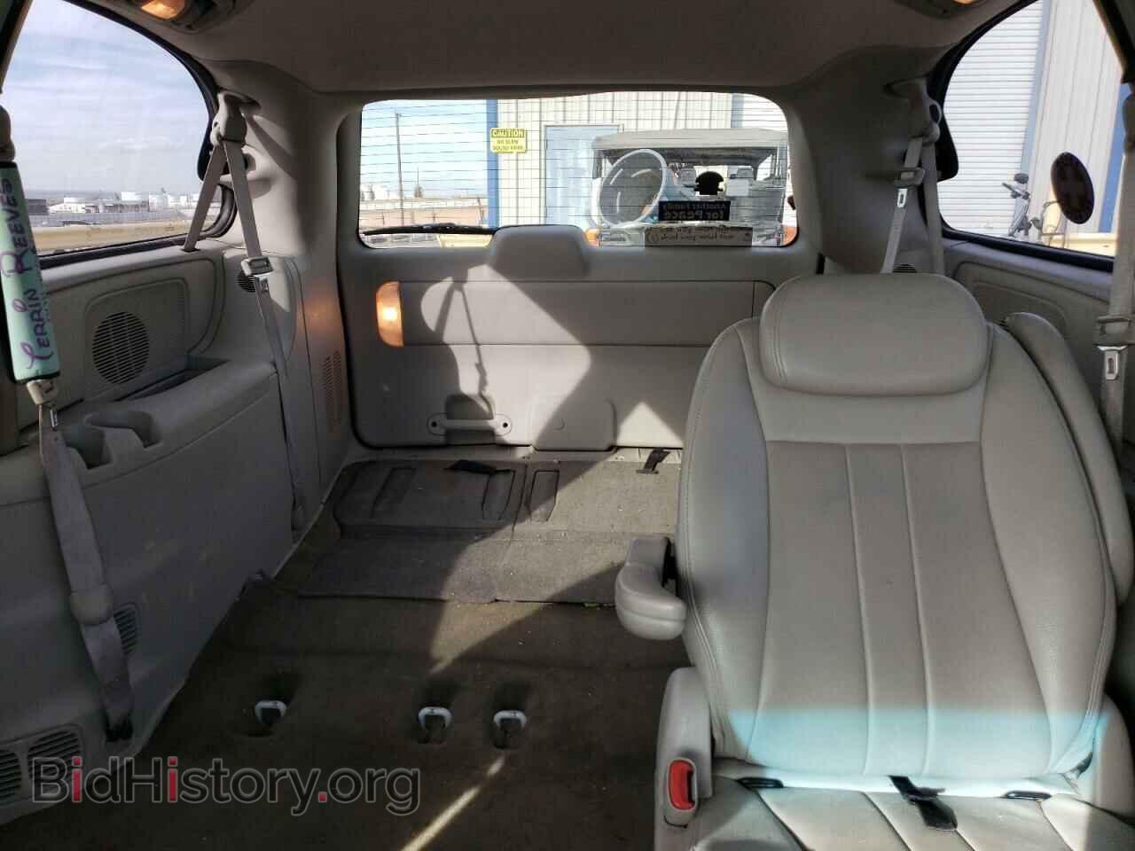 2006 CHRYSLER MINIVAN - VIN: 2A4GP54L56R893464 - Фото 10