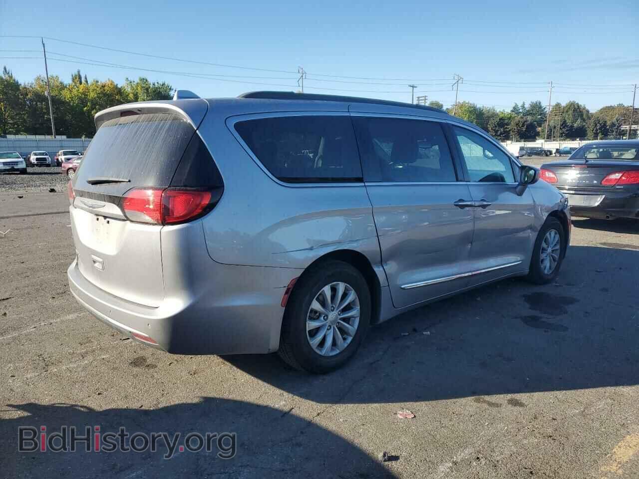 2017 CHRYSLER PACIFICA - VIN: 2C4RC1BG8HR539577 - Фото 3