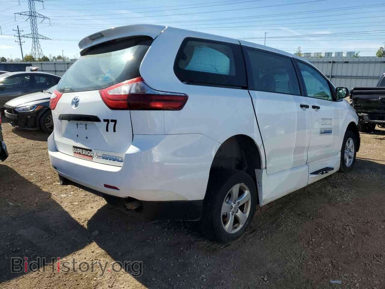 2016 TOYOTA All Models - VIN: 5TDZK3DC9GS694802 - Фото 3