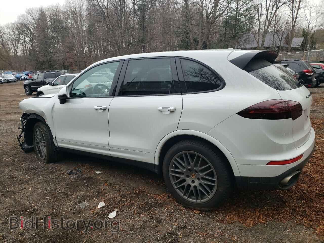 2017 PORSCHE CAYENNE - VIN: WP1AA2A27HKA91005 - Фото 2