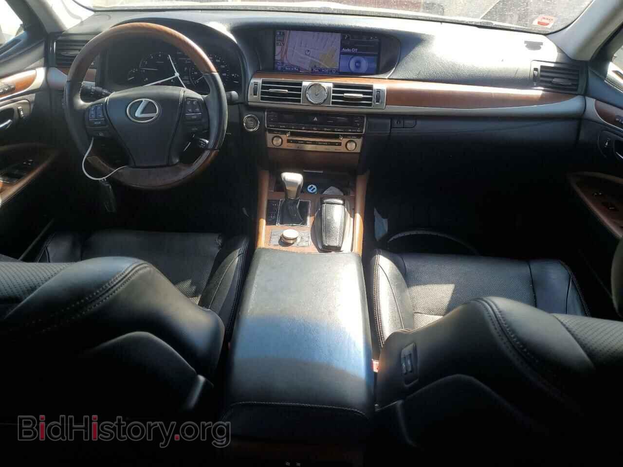 2013 LEXUS LS460 - VIN: JTHBL1EF9D5113892 - Photo 8