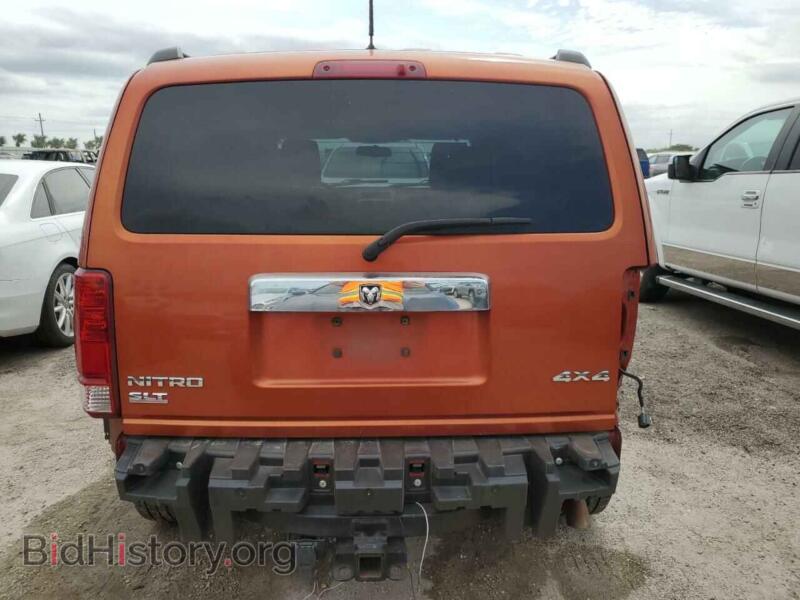 2007 Dodge NITRO (VIN 1D8GU28KX7W664917) — photo 6 of 14
