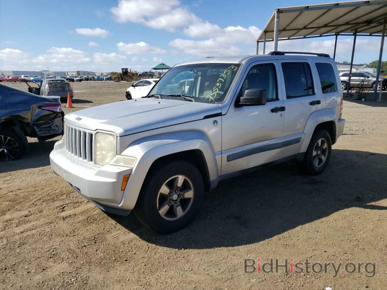 Photo 1J8GN28K58W289380 - JEEP LIBERTY 2008