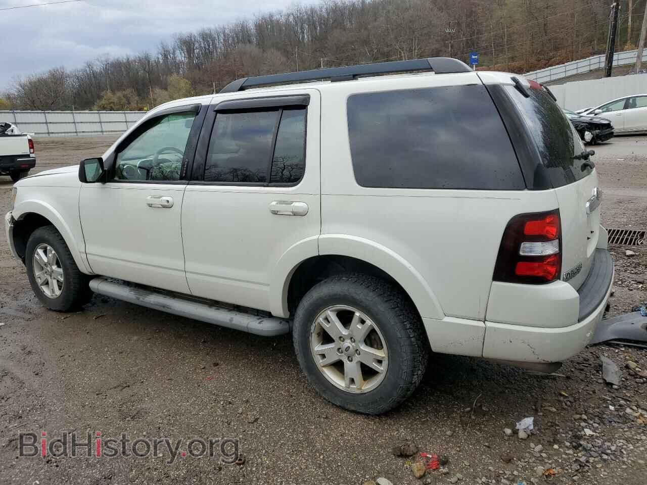 2010 FORD EXPLORER - VIN: 1FMEU7DE4AUA97928 - Фото 2