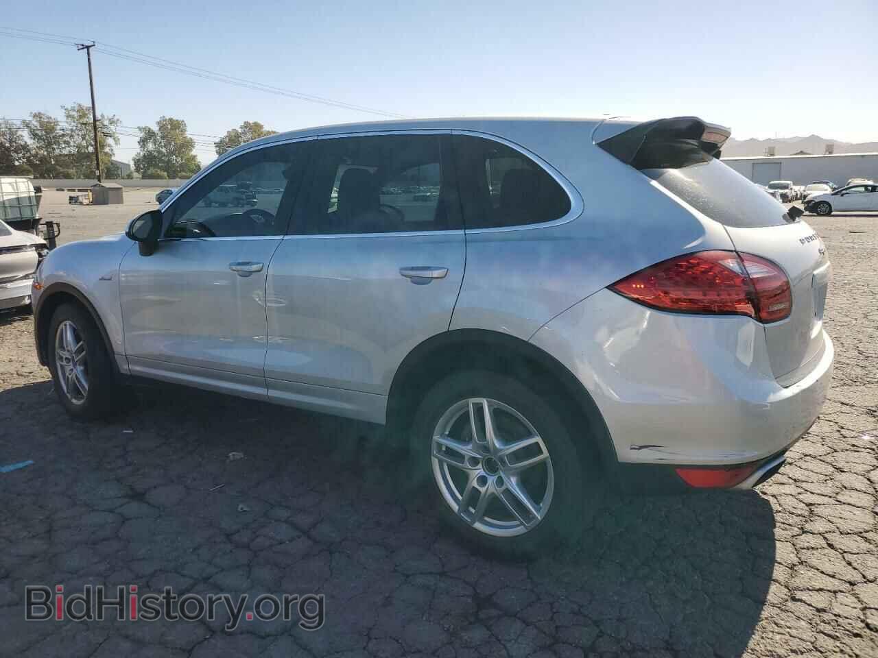 2013 PORSCHE CAYENNE - VIN: WP1AF2A29DLA41793 - Фото 2
