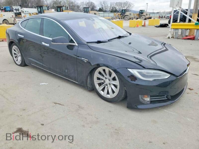2016 Tesla MODEL S (VIN 5YJSA1E23GF159502) — фото 4 из 12