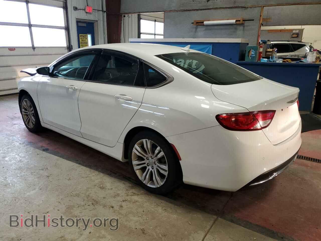 2015 CHRYSLER 200 - VIN: 1C3CCCAB9FN738238 - Фото 2