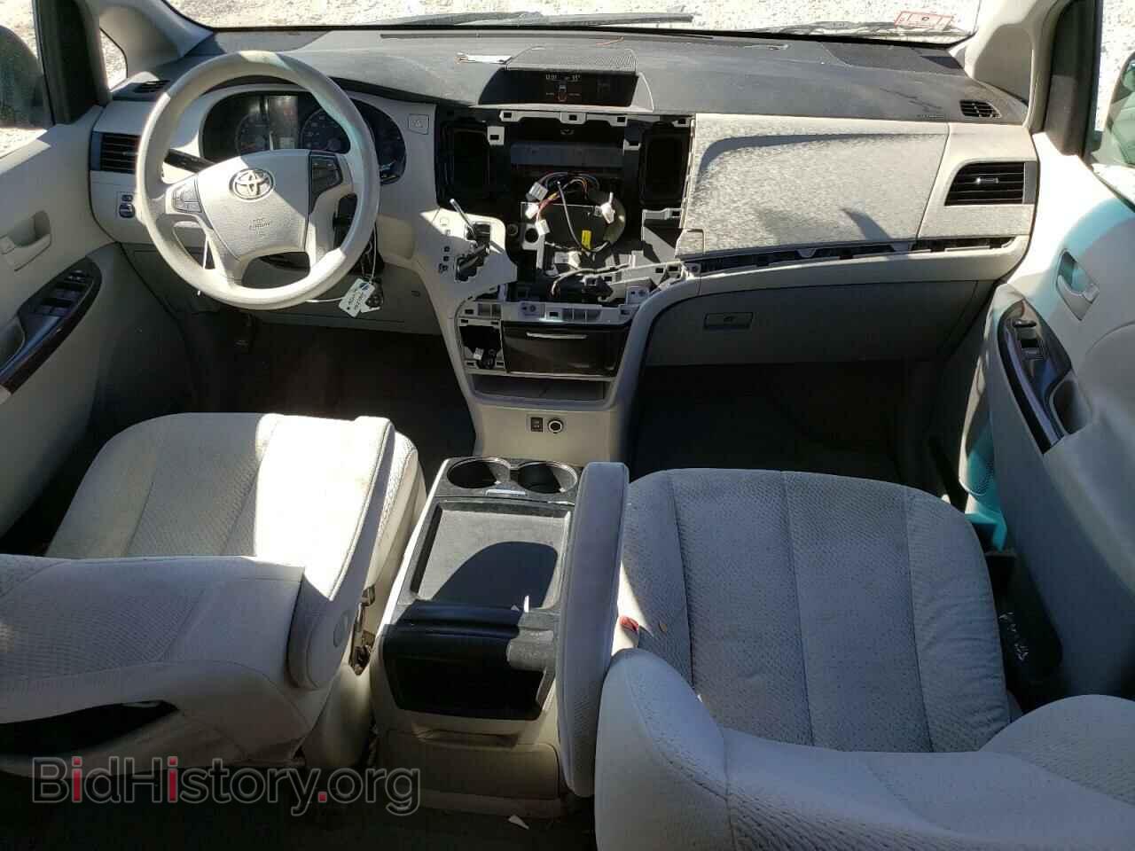 2011 TOYOTA All Models - VIN: 5TDKK3DC4BS037089 - Фото 8