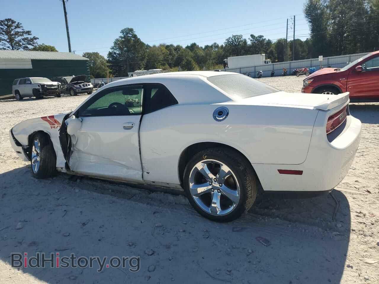 2014 DODGE CHALLENGER - VIN: 2C3CDYBT6EH111084 - Фото 2