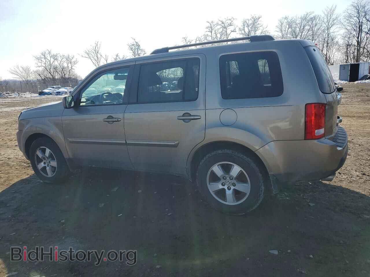 2011 HONDA PILOT - VIN: 5FNYF4H6XBB092904 - Фото 2