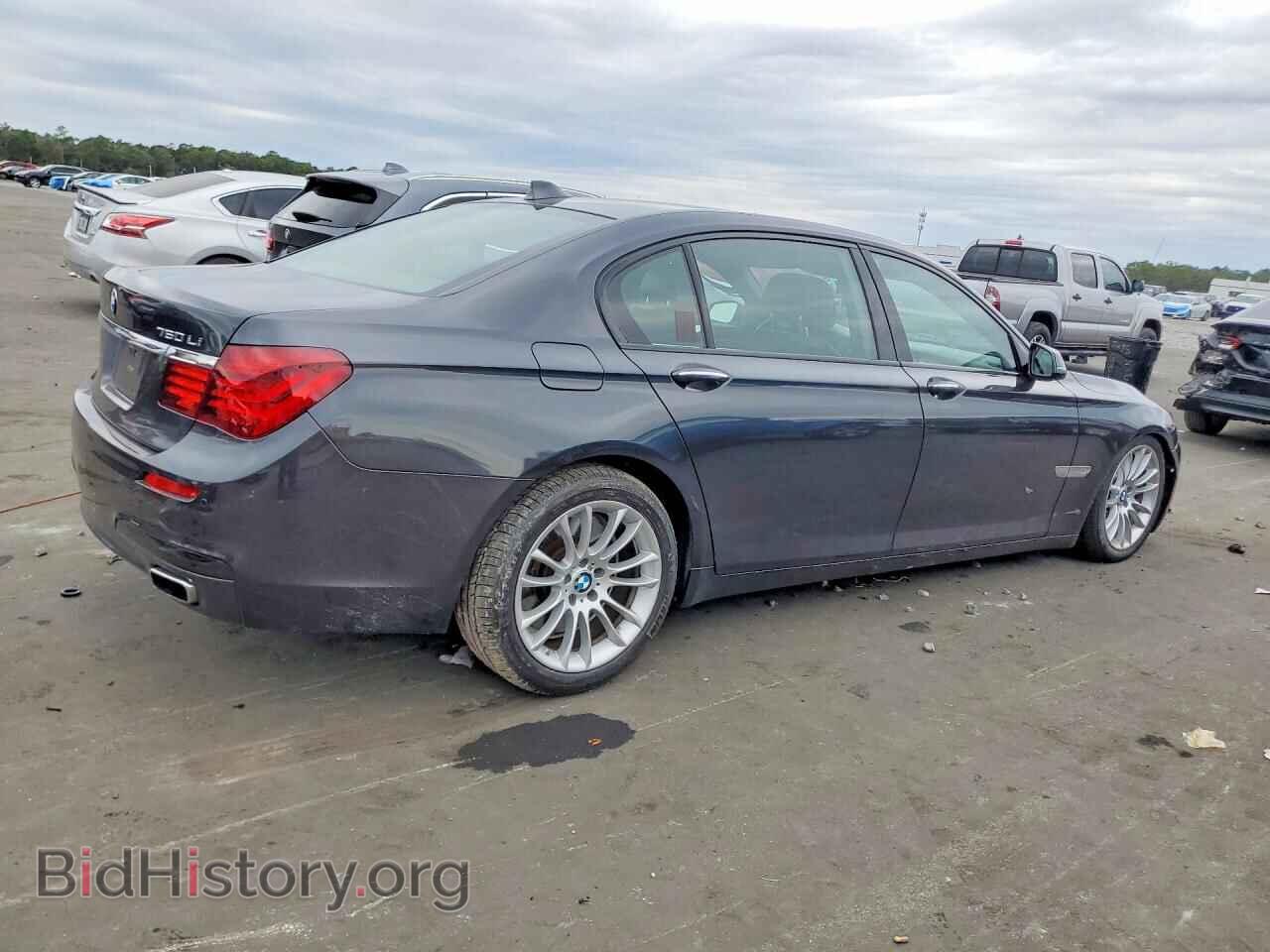 2014 BMW 7 SERIES - VIN: WBAYE8C58ED135282 - Фото 3